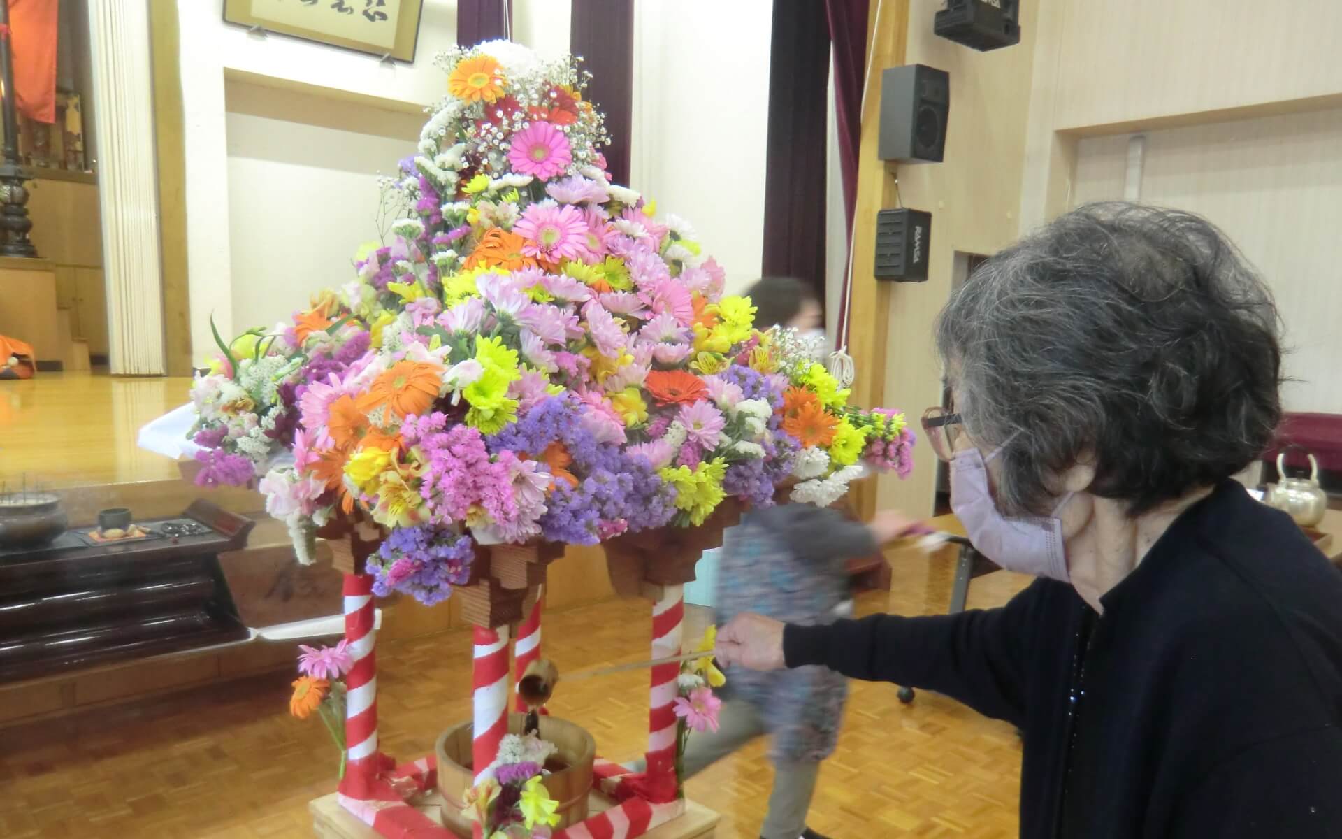 花祭りの様子